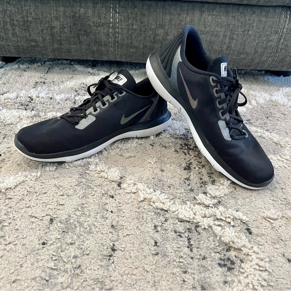 Nike Flex Supreme TR5, Black - Picture 2 of 9